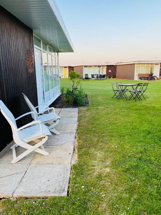 30 Granada Hotel Selsey Exterior foto
